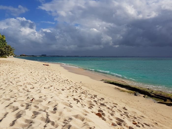 Seven Mile Beach stop for cruise ship visitors