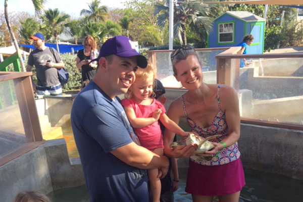 Stingray City, Reef Snorkel, Starfish Point & Turtle Safari Encounter Tour